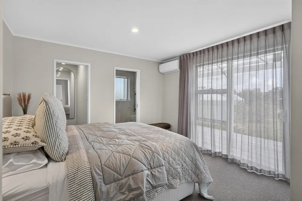 Photos of 22 Spinnaker Lane