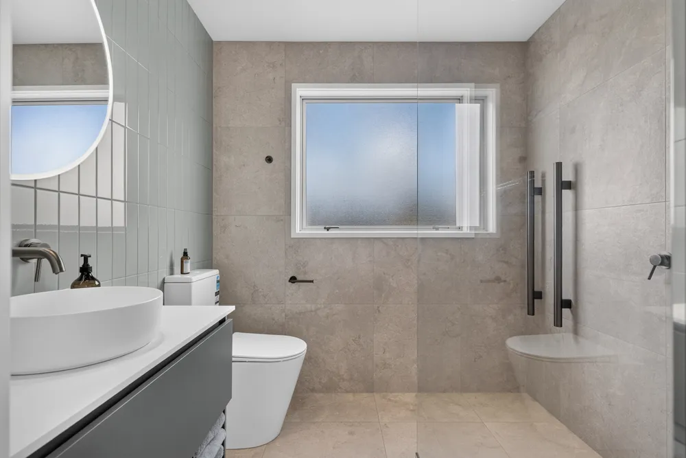 Photos of 22 Spinnaker Lane