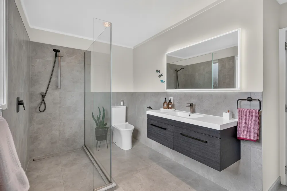 Photos of 22 Spinnaker Lane