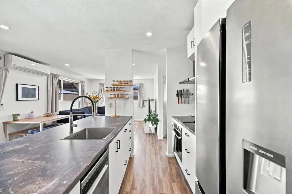 Photos of 143A Buchanans Road