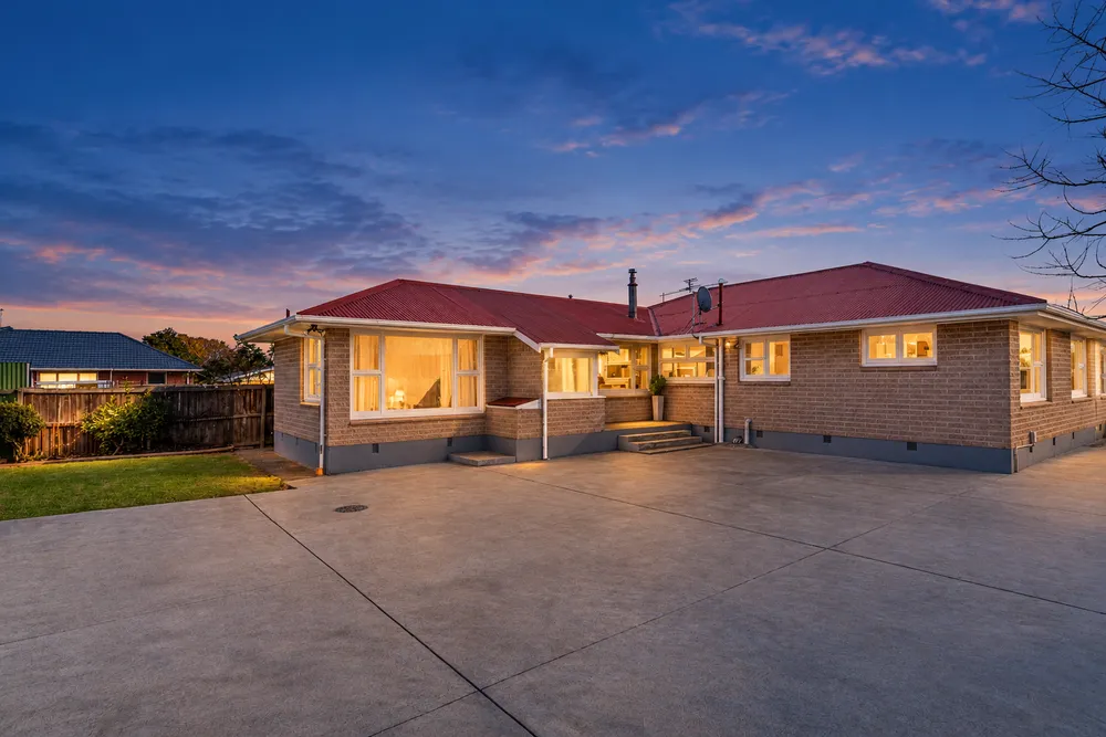 Photos of 143A Buchanans Road