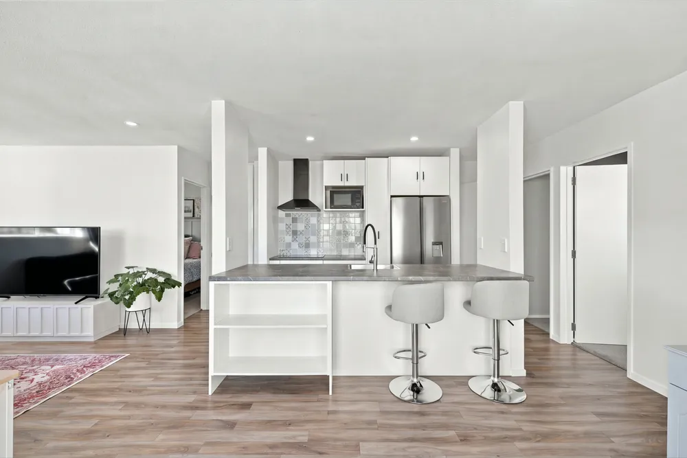 Photos of 143A Buchanans Road