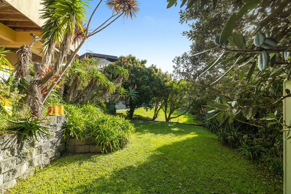 Photos of 505 Hibiscus Coast Highway