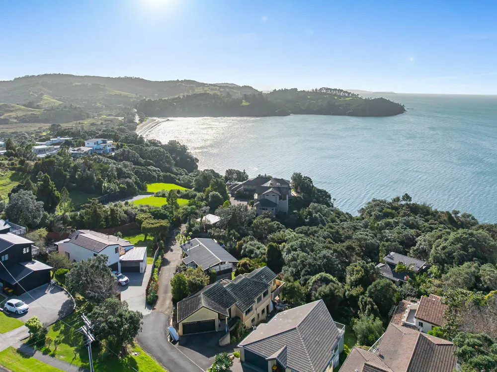 Photos of 505 Hibiscus Coast Highway