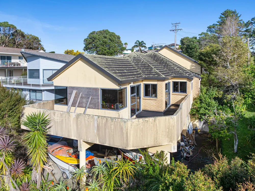 Photos of 505 Hibiscus Coast Highway