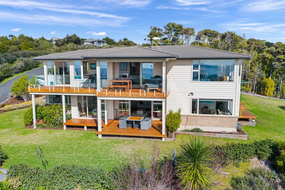 Photos of 39 Aqua View Drive