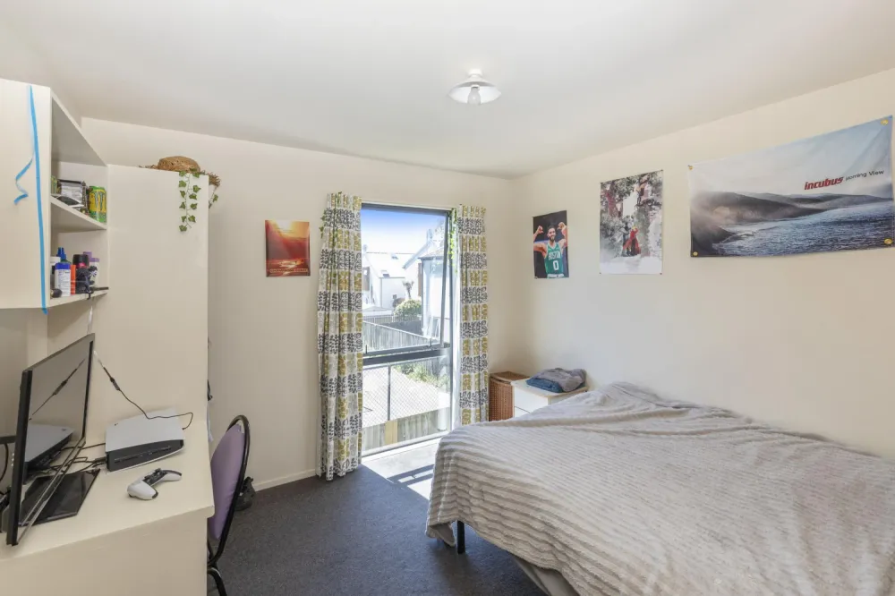 Photos of 100 Elizabeth Street