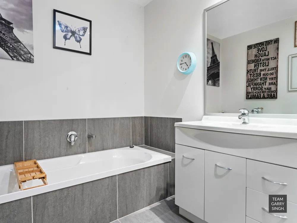 Photos of 4 Puninga Lane