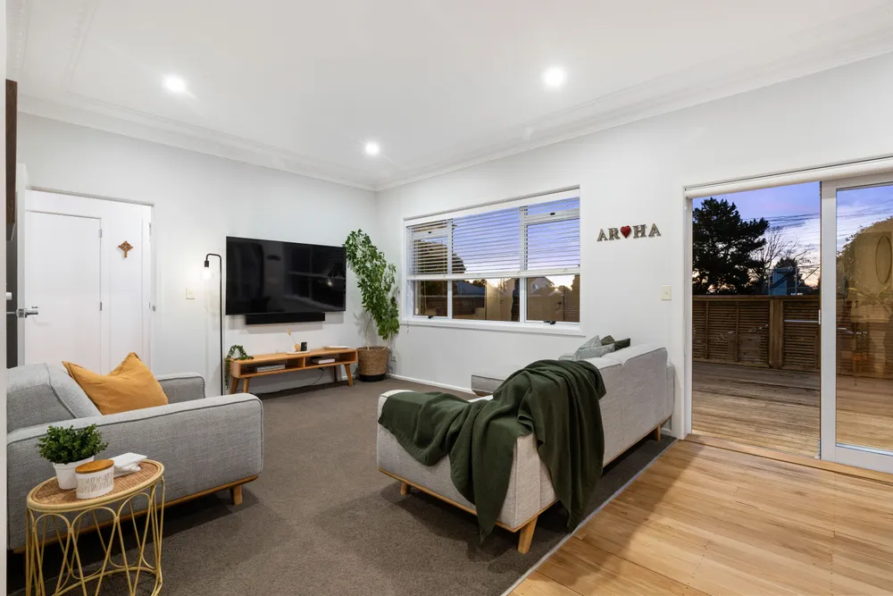 Photos of 42 Queen Street