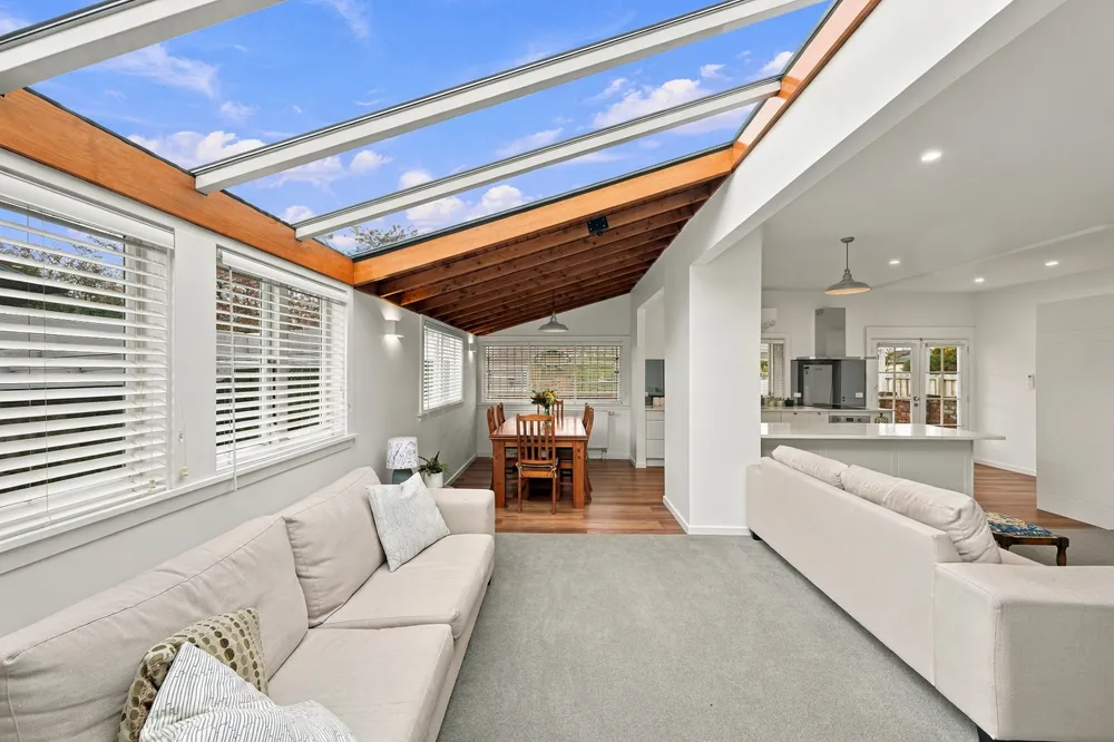 Photos of 118 Francis Avenue