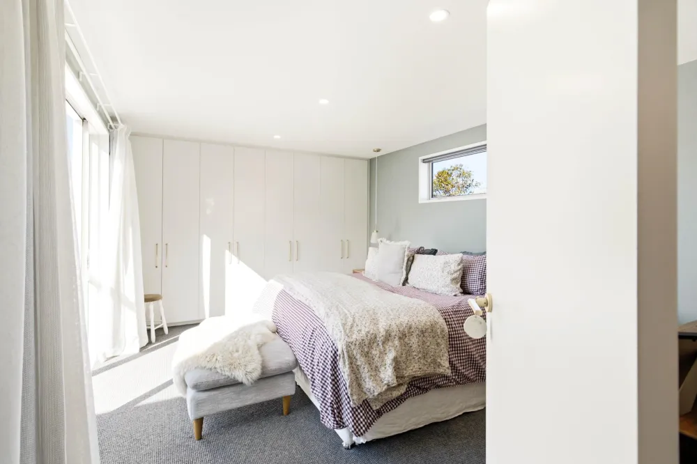 Photos of 55 Hargest Crescent