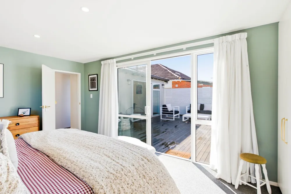 Photos of 55 Hargest Crescent