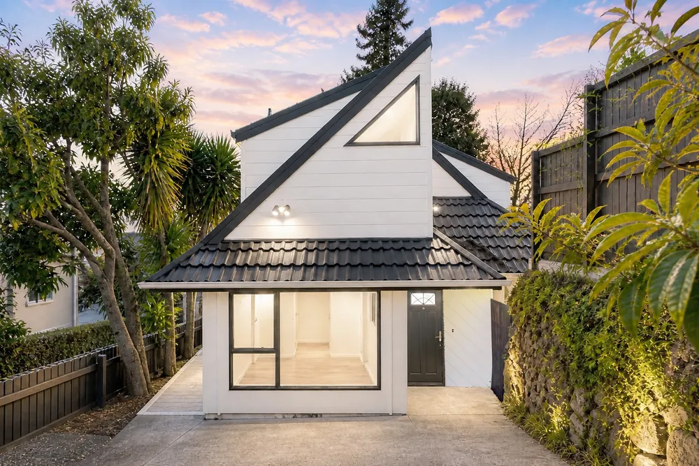 Photos of 69A Morningside Drive
