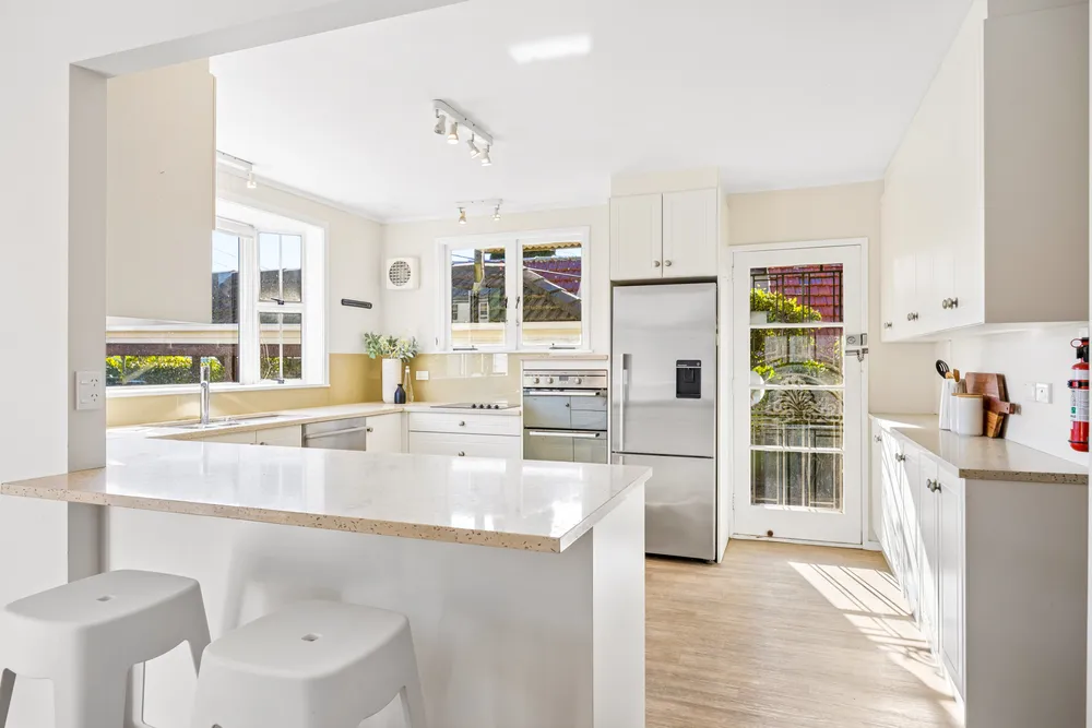Photos of 2A Canterbury Place
