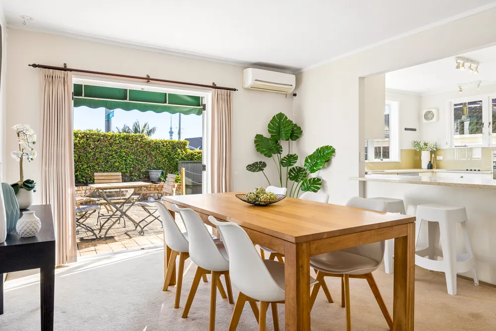 Photos of 2A Canterbury Place