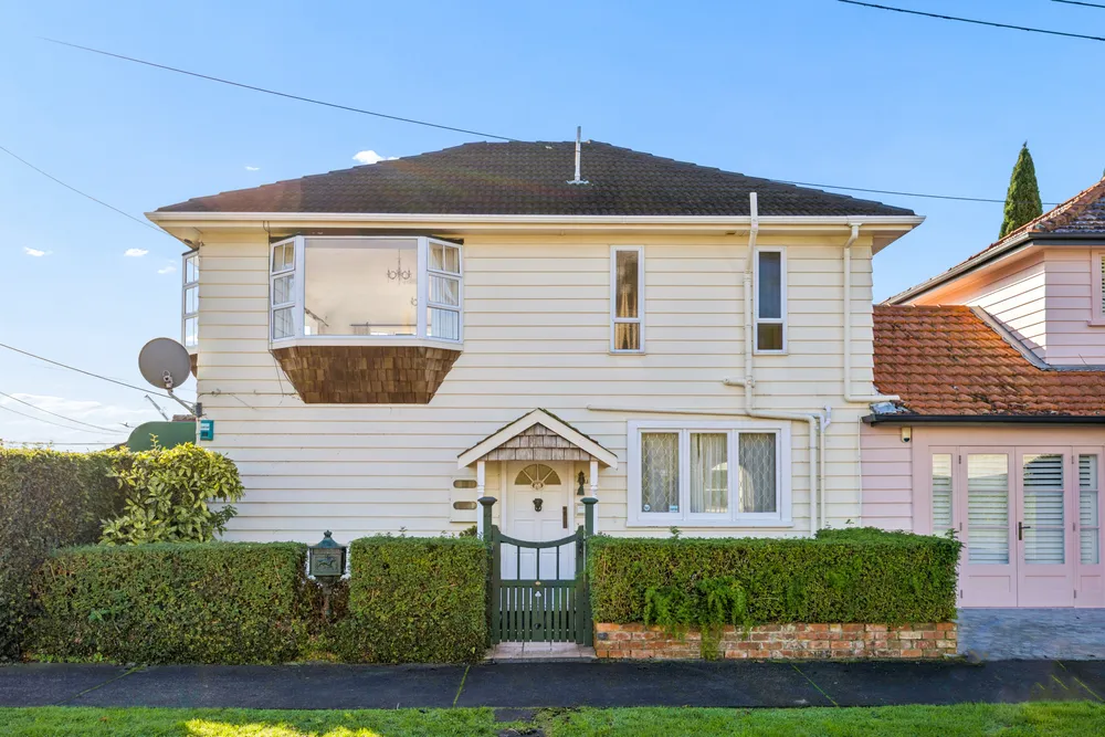 Photos of 2A Canterbury Place