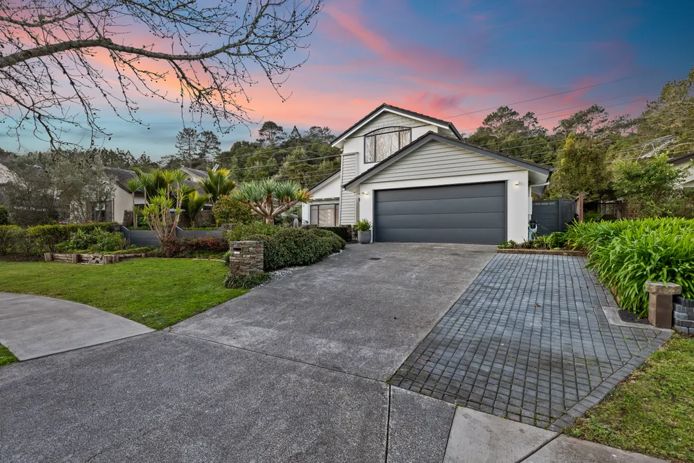Photos of 51 Clemow's Lane