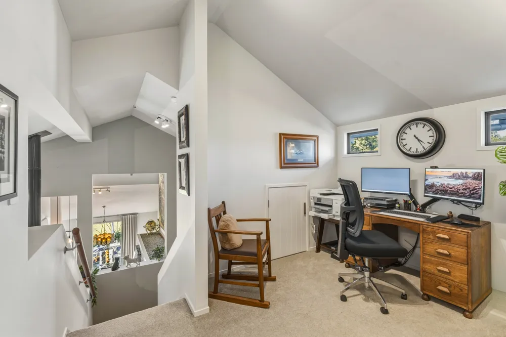 Photos of 51 Clemow's Lane