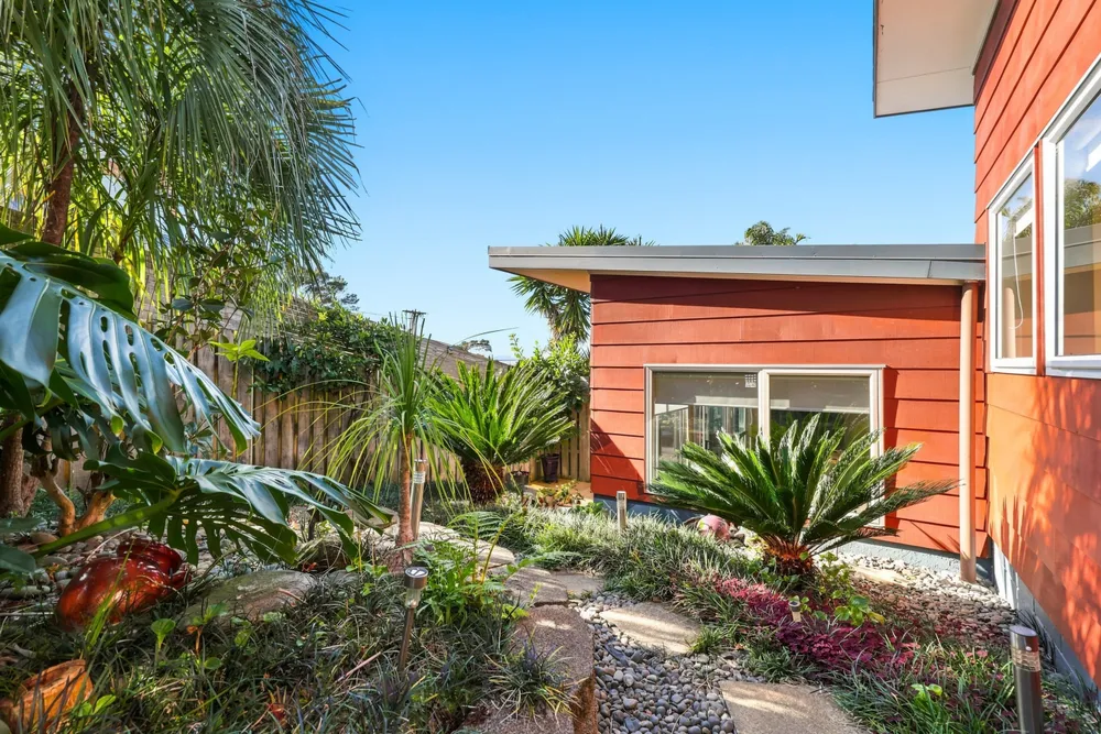Photos of 18A Hogans Road