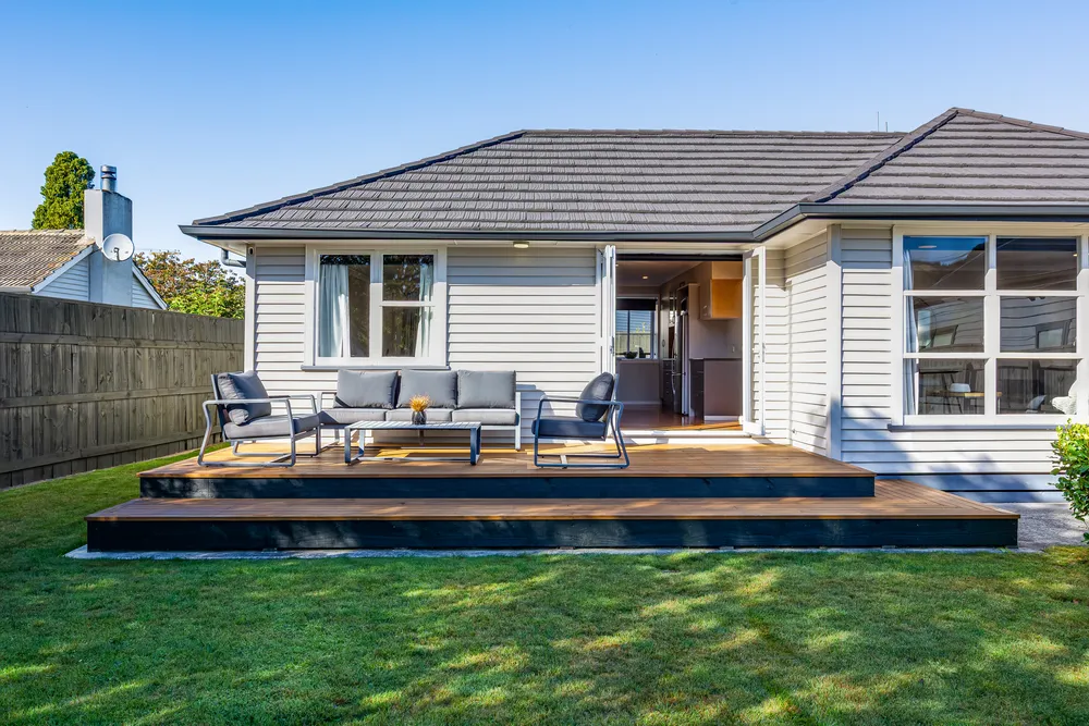 Photos of 22B Moohan Street