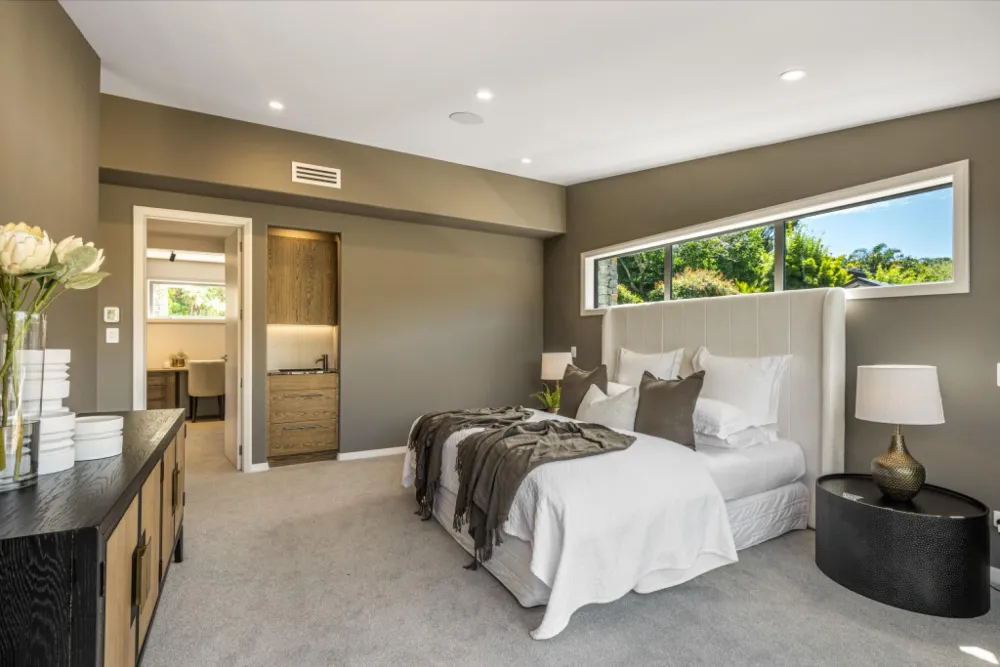 Photos of 17B Warrington Road