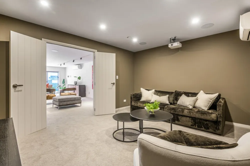 Photos of 17B Warrington Road