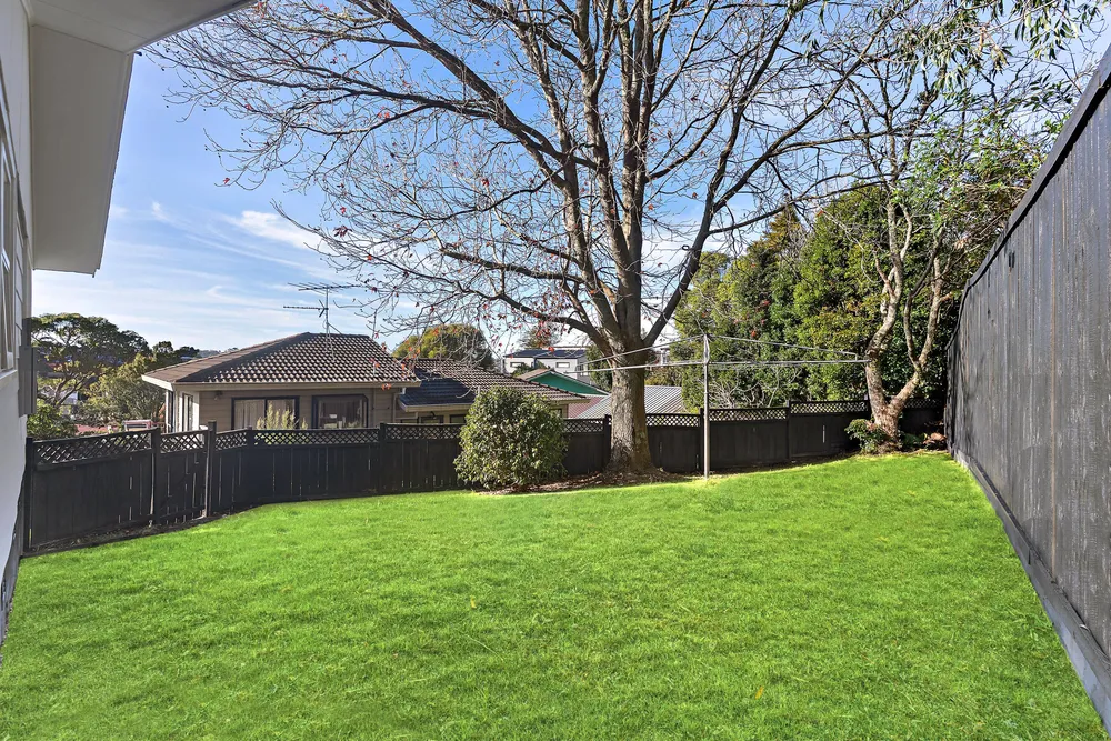 Photos of 1/3 Aralia Road