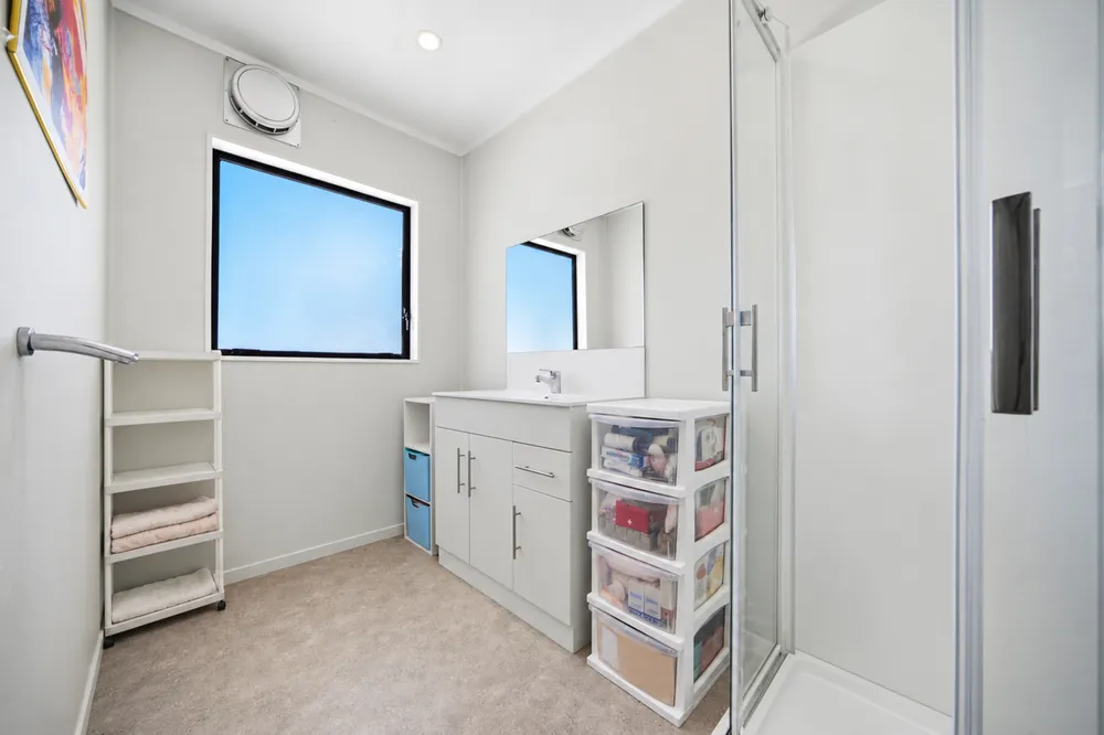 Photos of 1/3 Witheford Drive