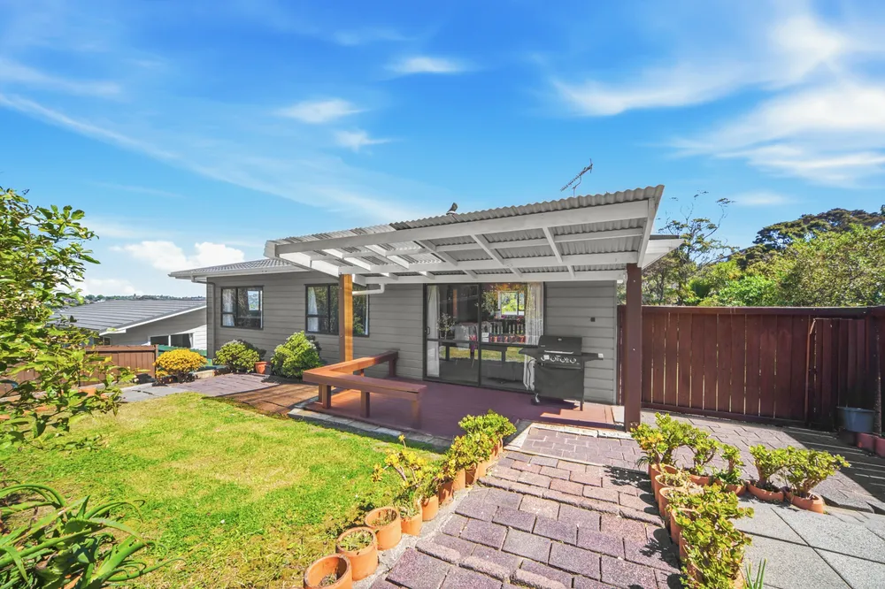 Photo of 1/3 Witheford Drive, Bayview