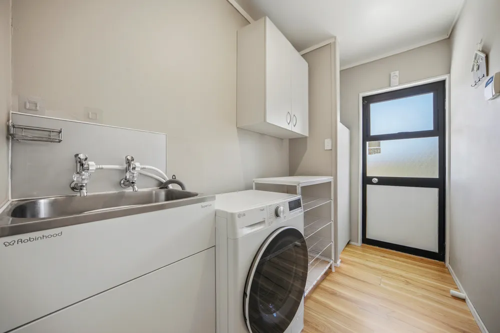 Photos of 1/3 Witheford Drive