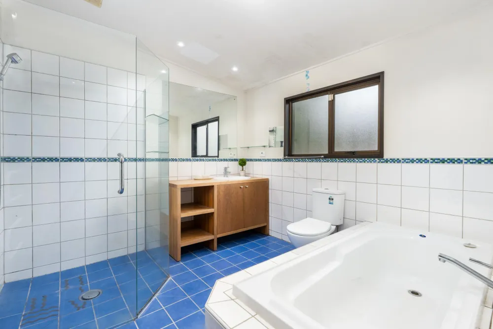 Photos of 3 Gibson Street