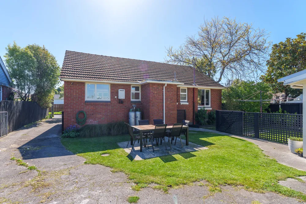 Photos of 91 Hoani Street