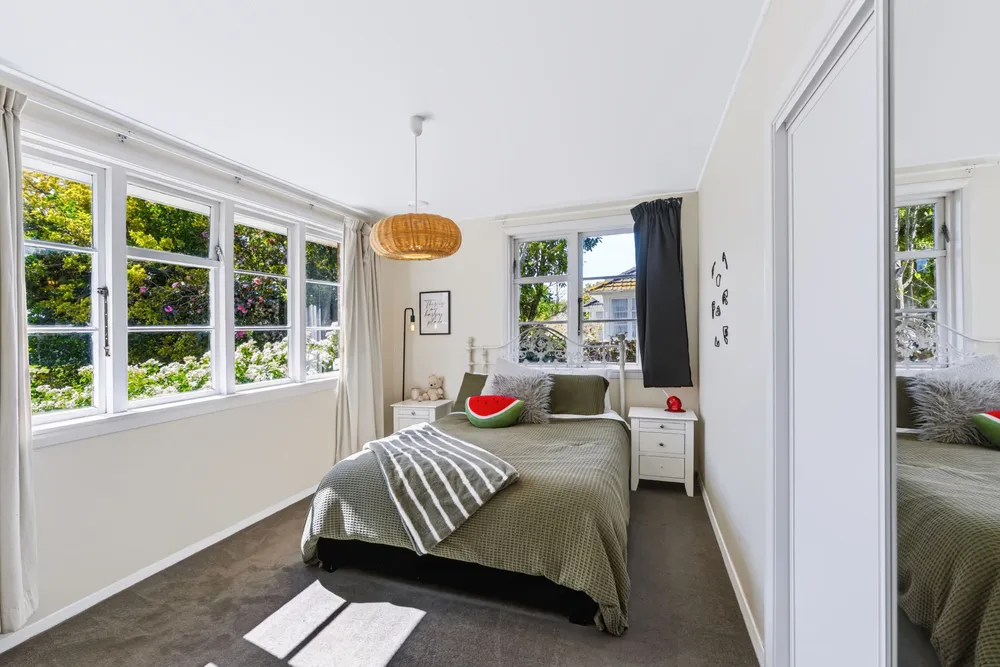 Photos of 91 Hoani Street
