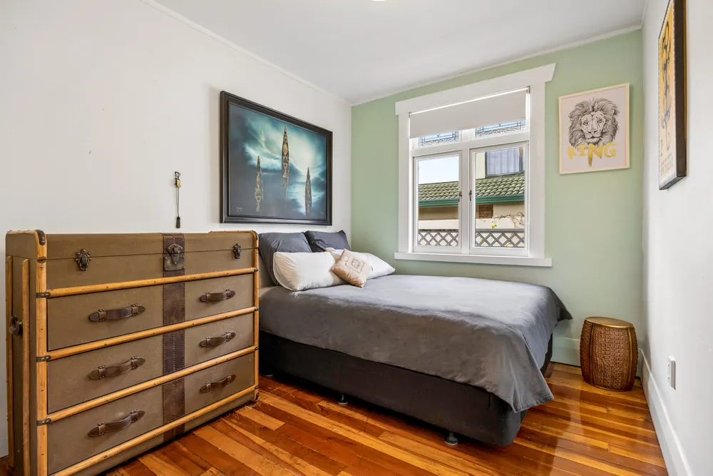 Photos of 19 Alba Road