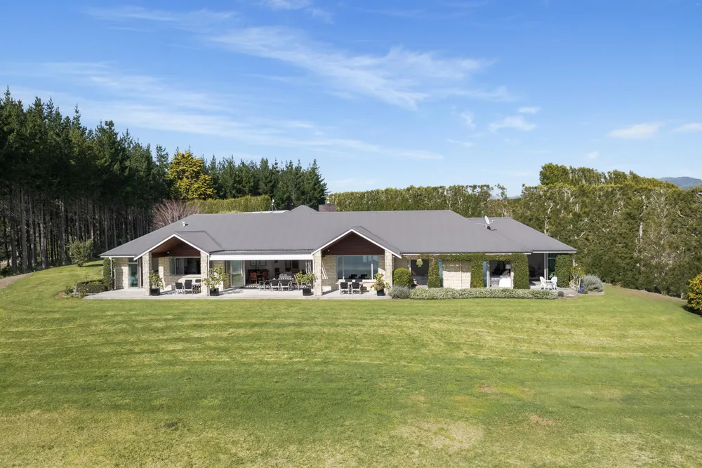 Photos of 195a Tuapiro Road
