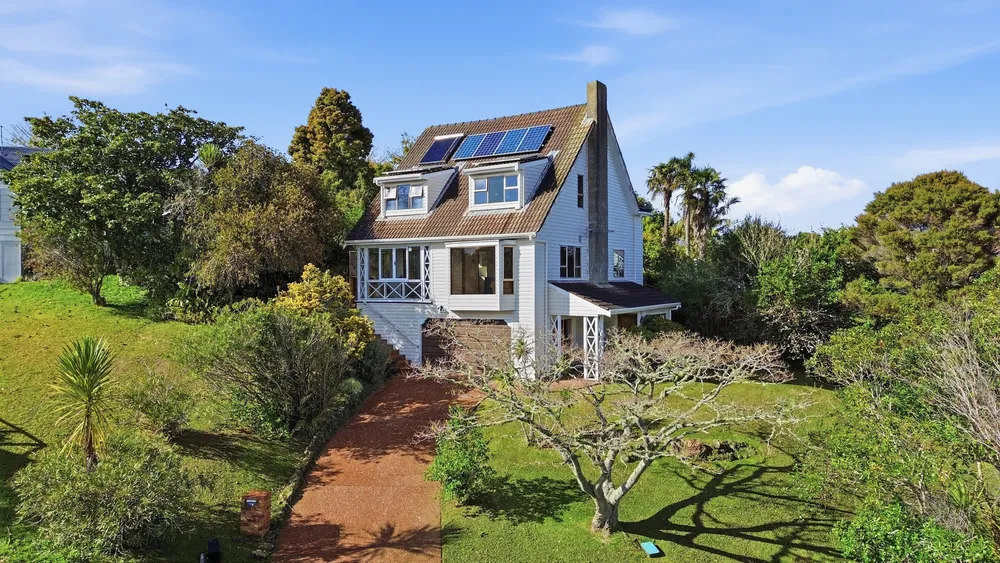 Photos of 16 Fallow Street