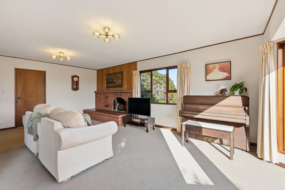 Photos of 16 Fallow Street