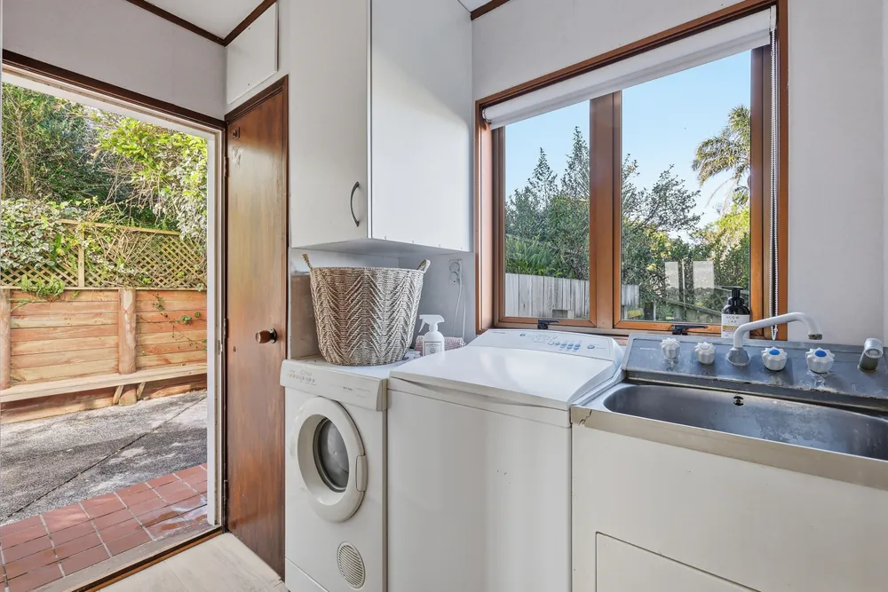 Photos of 16 Fallow Street