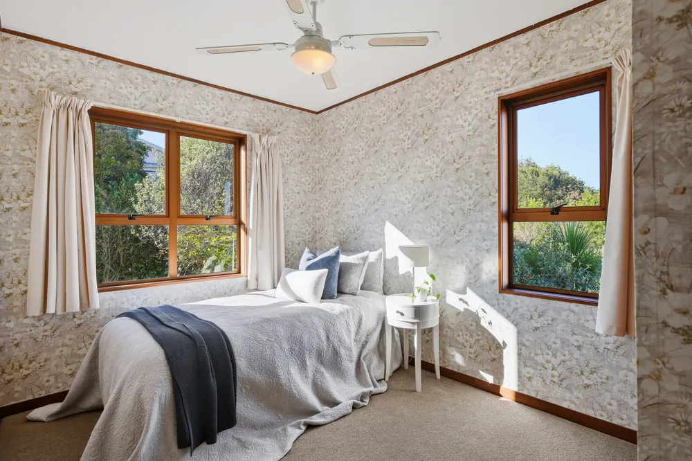 Photos of 16 Fallow Street