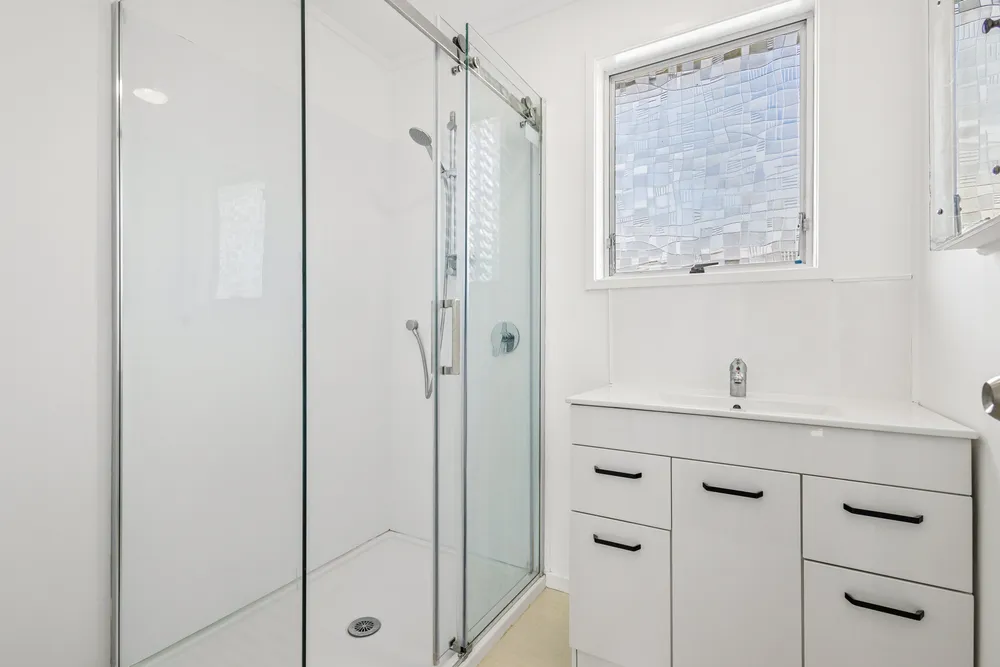 Photos of 27 Neems Place