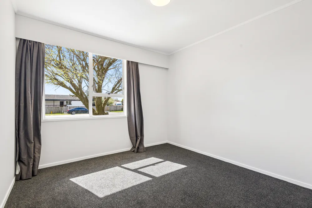 Photos of 27 Neems Place