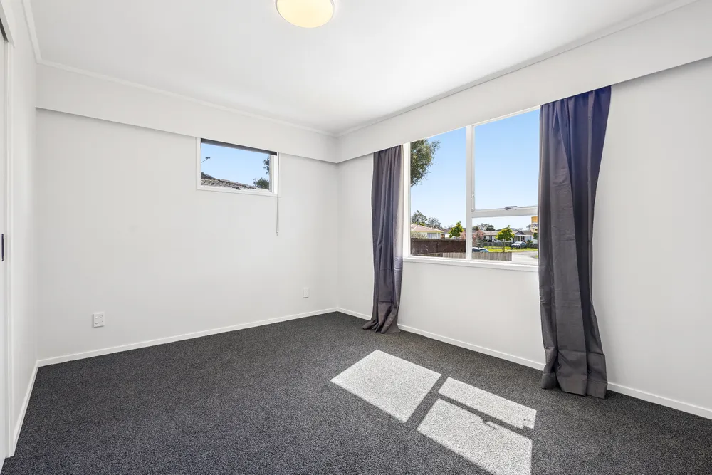 Photos of 27 Neems Place