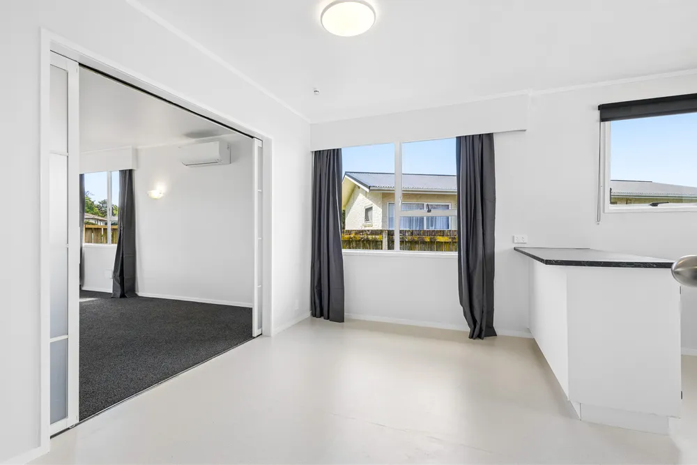 Photos of 27 Neems Place