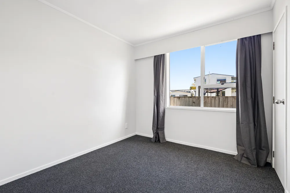 Photos of 27 Neems Place