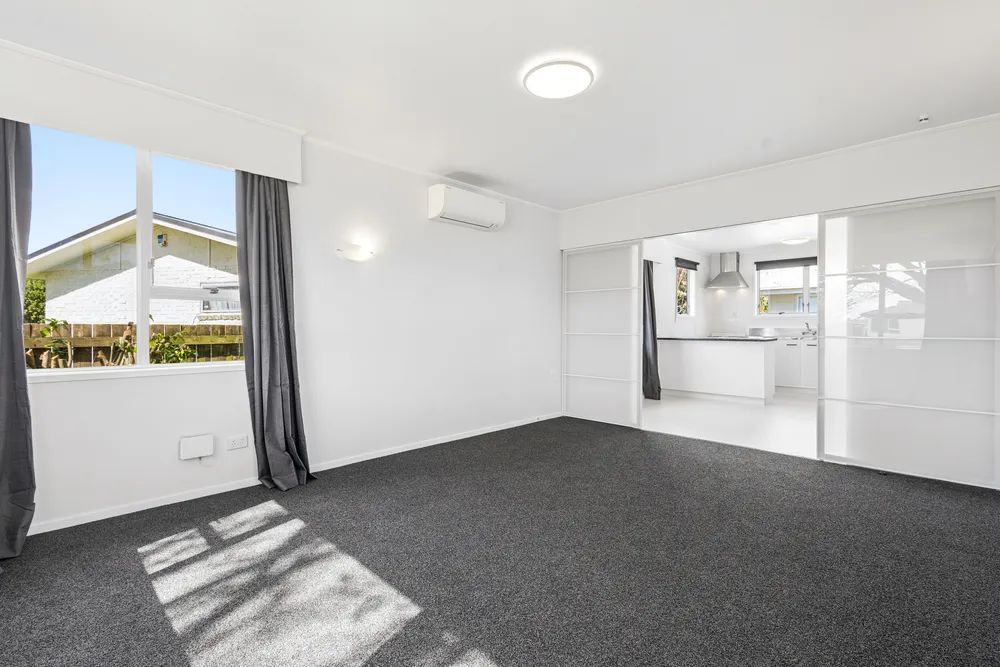 Photos of 27 Neems Place
