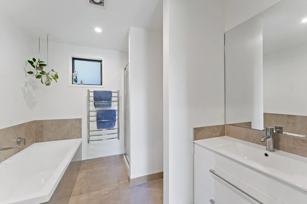 Photos of 3/178 St Heliers Bay Road
