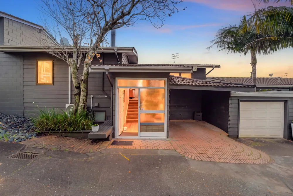 Photos of 3/178 St Heliers Bay Road