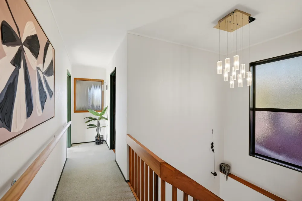 Photos of 2/983 Beach Road
