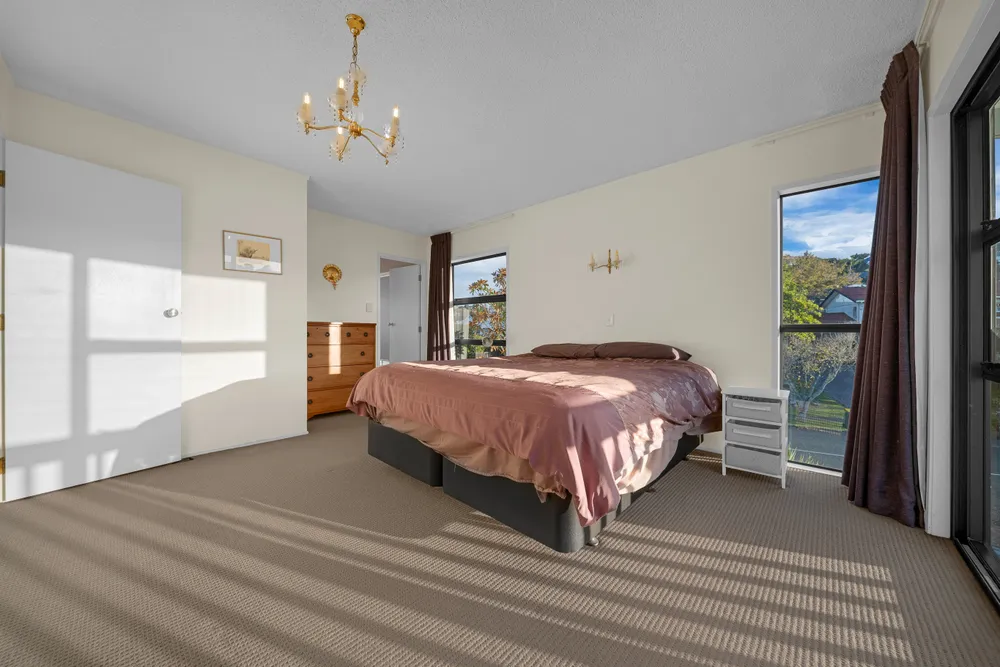 Photos of 126 Chelsea View Drive