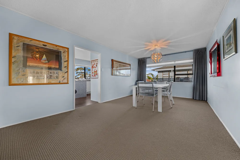 Photos of 126 Chelsea View Drive